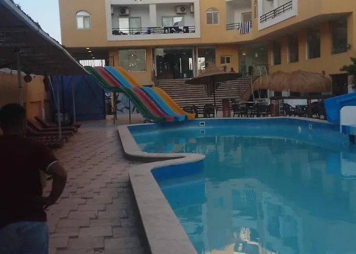Fox & Camel Aqua * Hurghada