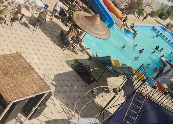 Fox & Camel Aqua * Hurghada