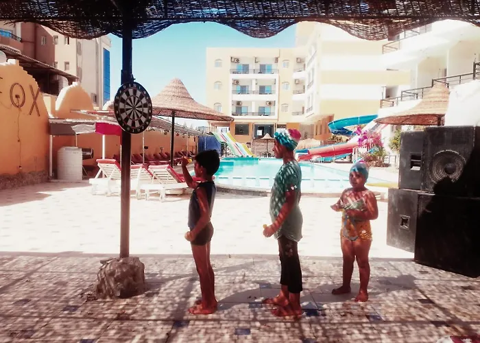 Fox & Camel Aqua Apartahotel *